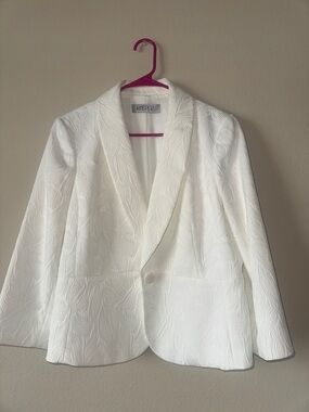 Kasper White Textured Shawl-Collar Single-Button Blazer